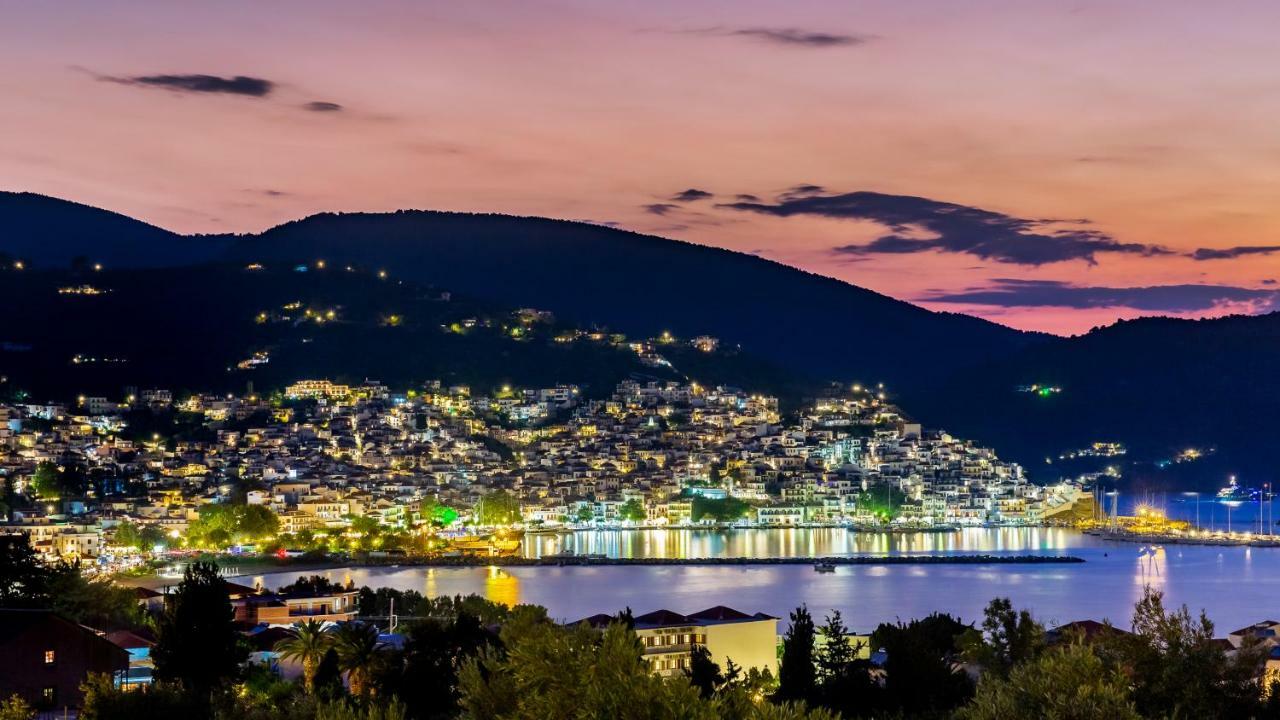 Olive Grove Apartment Skopelos Town Ngoại thất bức ảnh