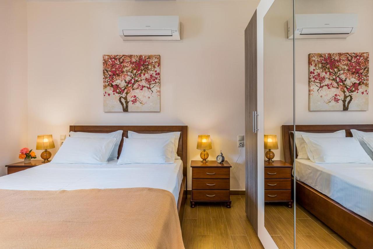 Olive Grove Apartment Skopelos Town Ngoại thất bức ảnh