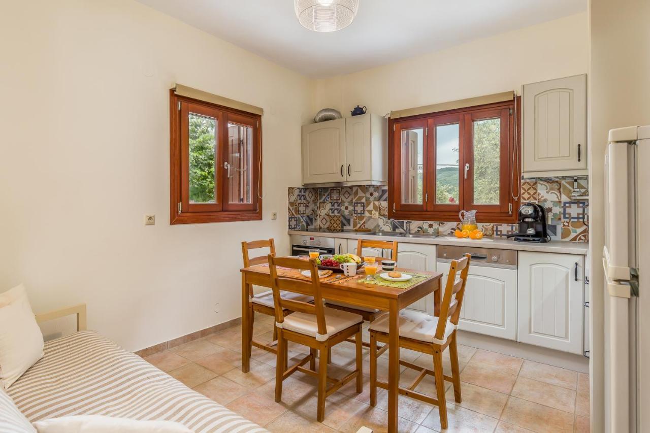Olive Grove Apartment Skopelos Town Ngoại thất bức ảnh