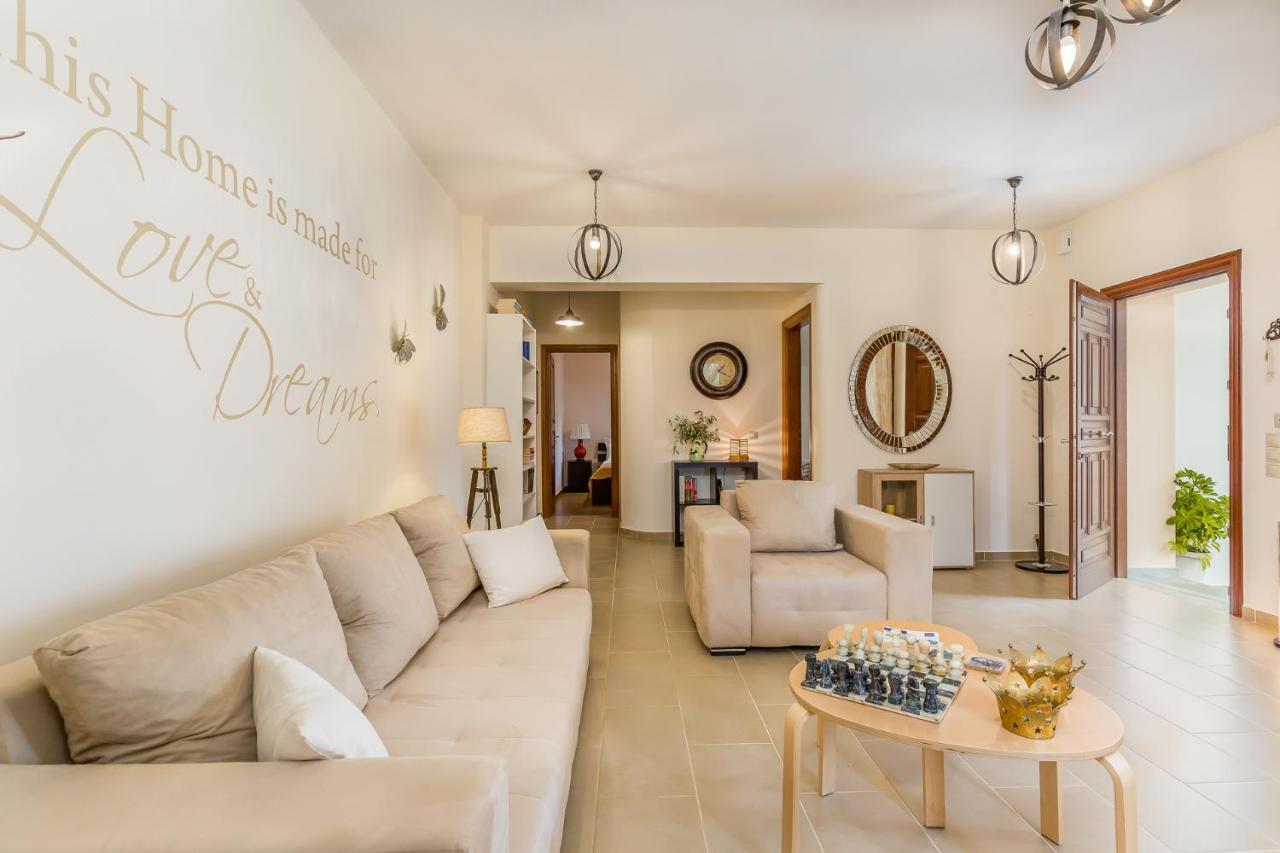 Olive Grove Apartment Skopelos Town Ngoại thất bức ảnh